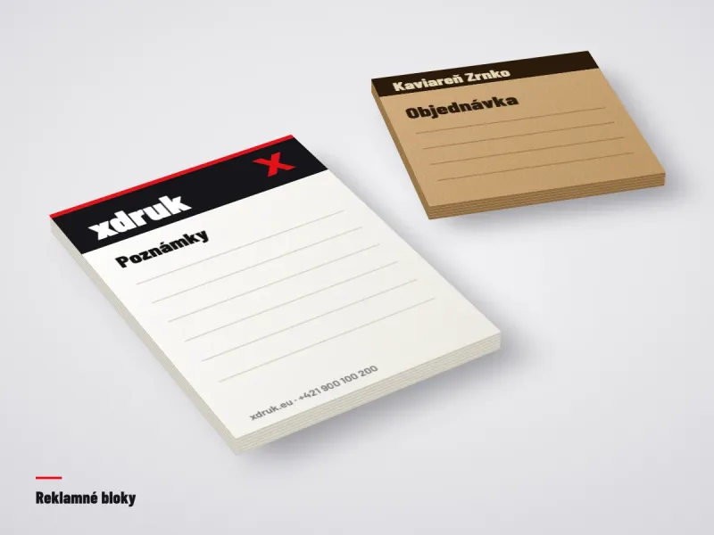 Poznámkový blok s listami zlepenými na hornej hrane